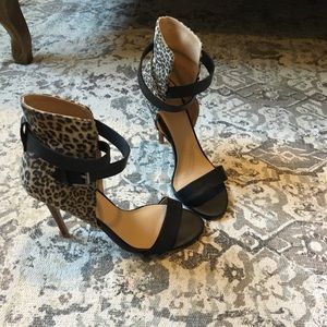Joes Jeans pumps in leopard print